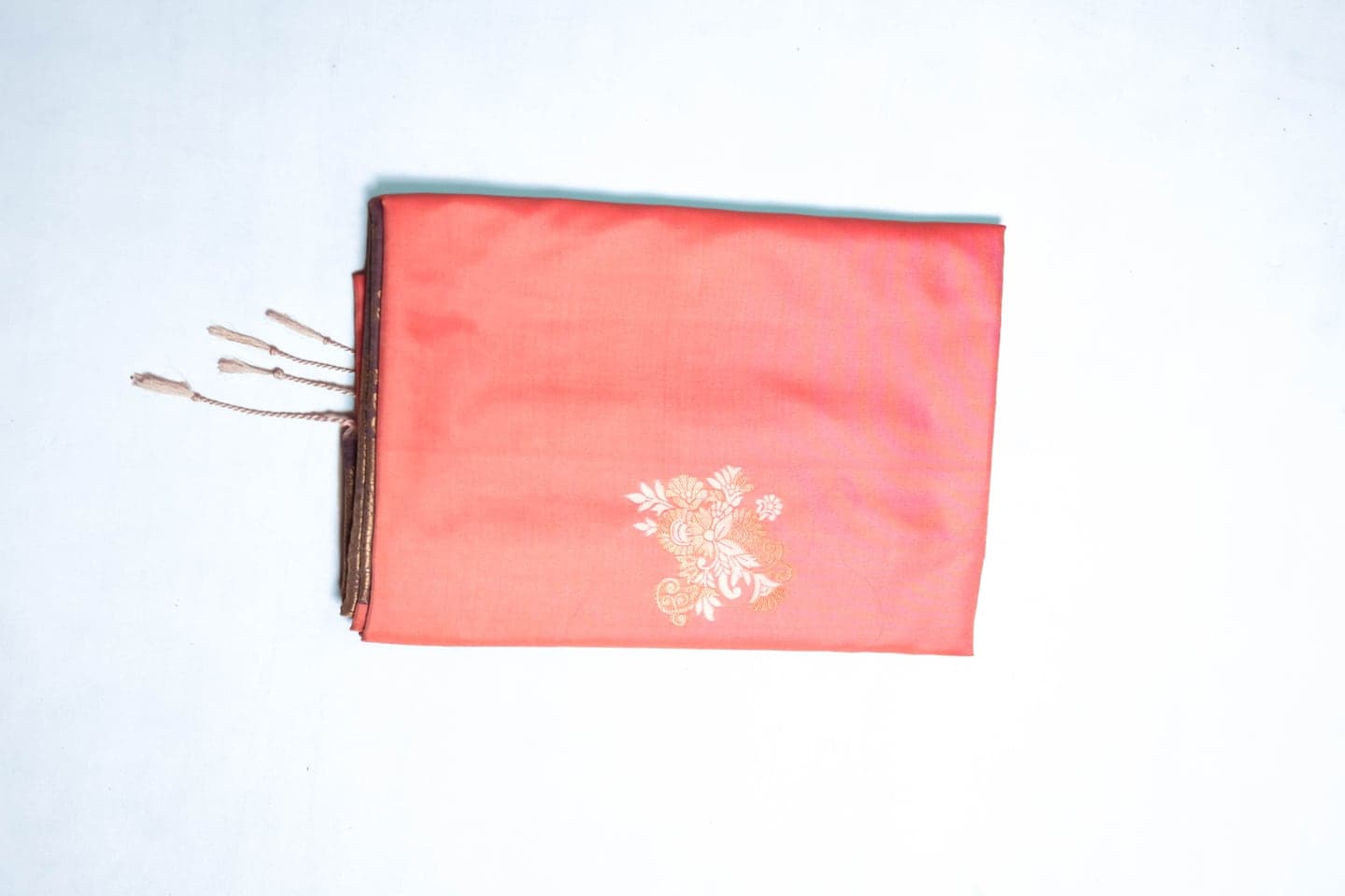 Coral Dusk Pink Kanchivaram Silk Saree thumbnail 2