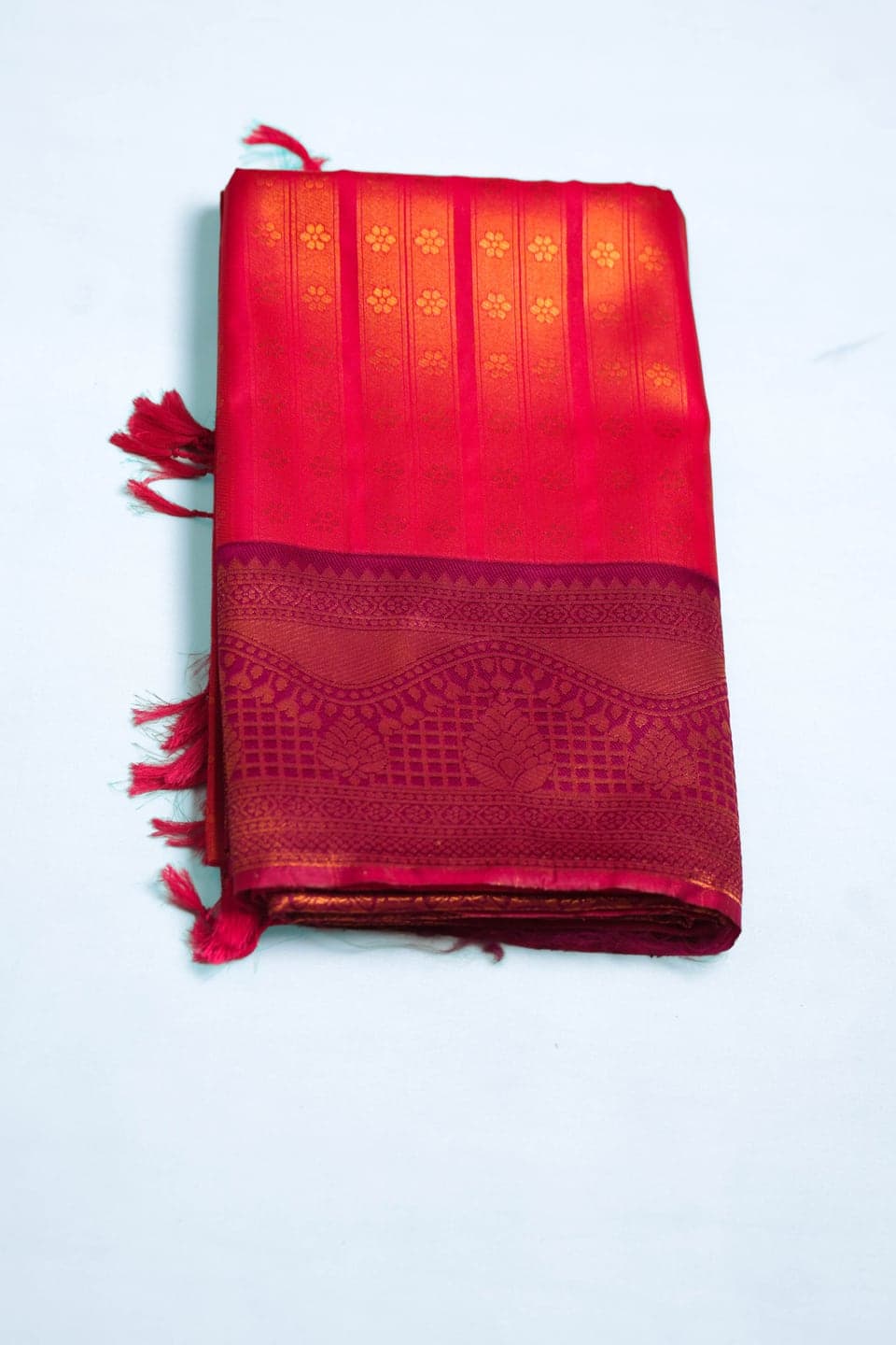 Vermilion Radiance Kanchivaram Soft Silk Saree