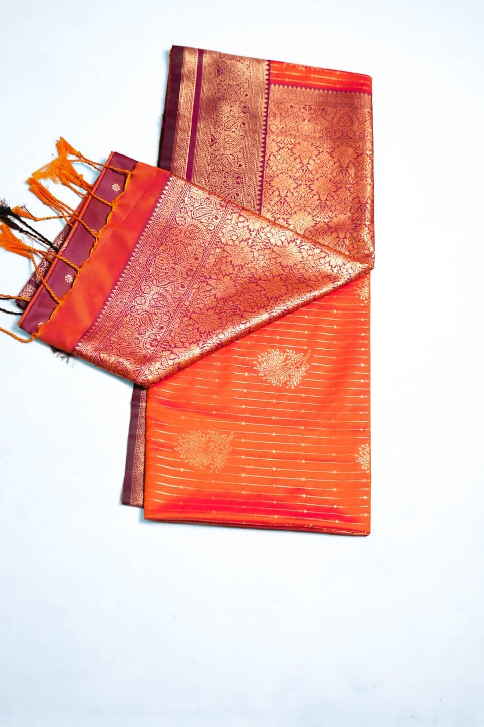Sunset Ember Kanchivaram Soft Silk Saree thumbnail 3